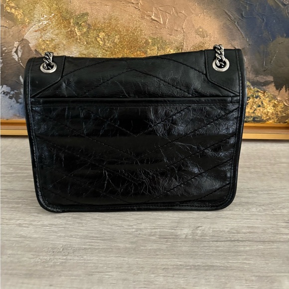 Saint Laurent
Niki Baby in Vintage Leather - Picture 11 of 16